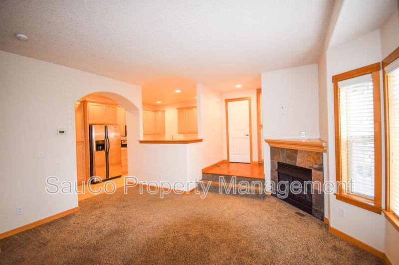 Townhouse for rent at 2025 Elm St #4-A, Forest Grove, OR 97116