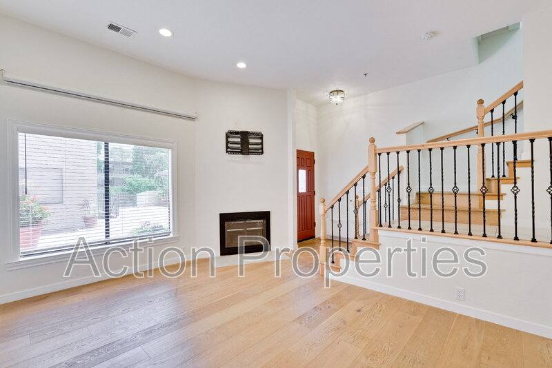 Condo for rent at 695 S Knickerbocker Dr #15, Sunnyvale, CA 94087