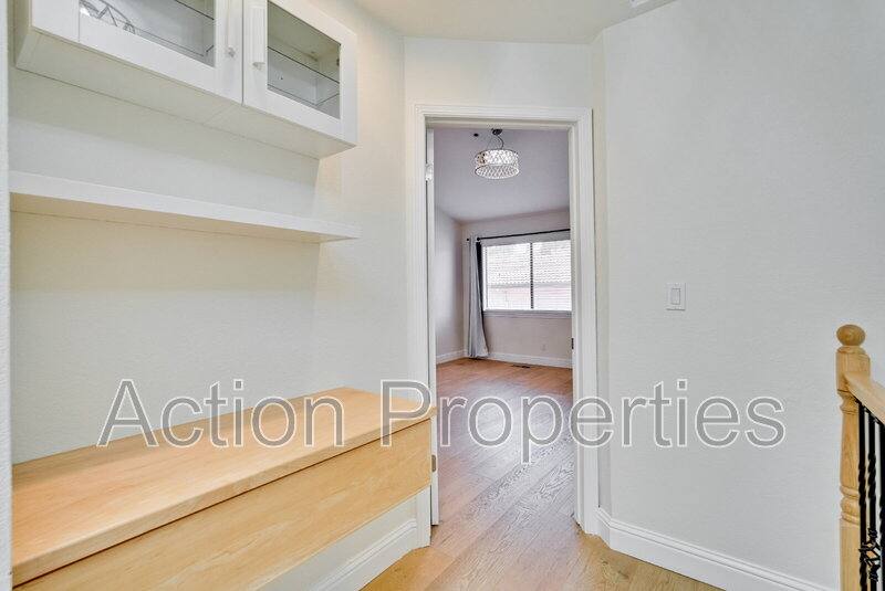Condo for rent at 695 S Knickerbocker Dr #15, Sunnyvale, CA 94087