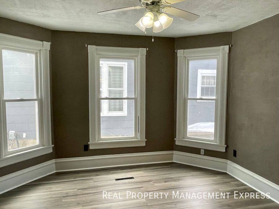 House for rent at 115 S Grange Ave, Sioux Falls, SD 57104