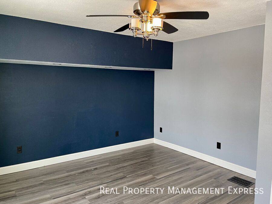 House for rent at 115 S Grange Ave, Sioux Falls, SD 57104