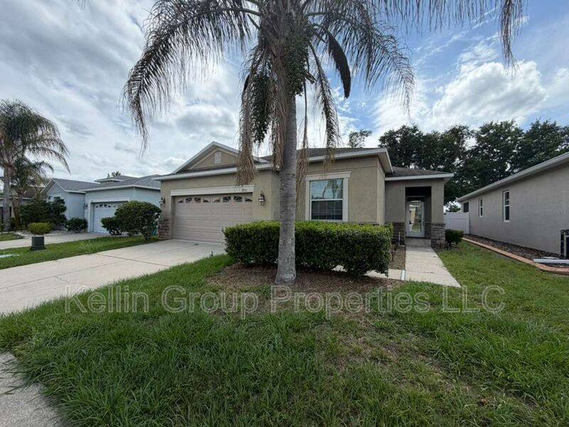 House for rent at 3852 Hampton Hills Dr, Lakeland, FL 33810