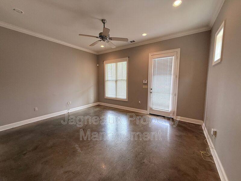 House for rent at 108 Shallowford Dr, Lafayette, LA 70508