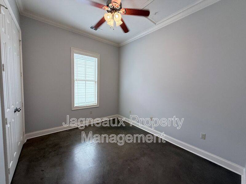 House for rent at 119 Shallowford Dr, Lafayette, LA 70508