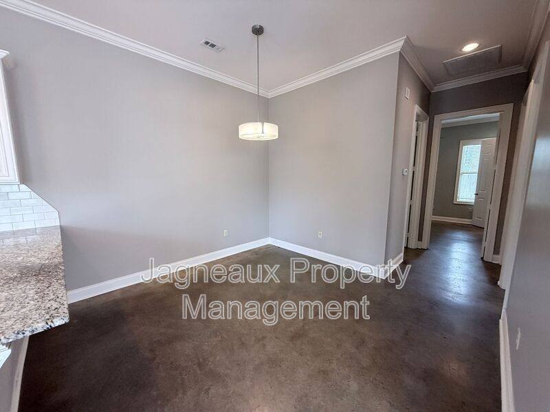 House for rent at 119 Shallowford Dr, Lafayette, LA 70508