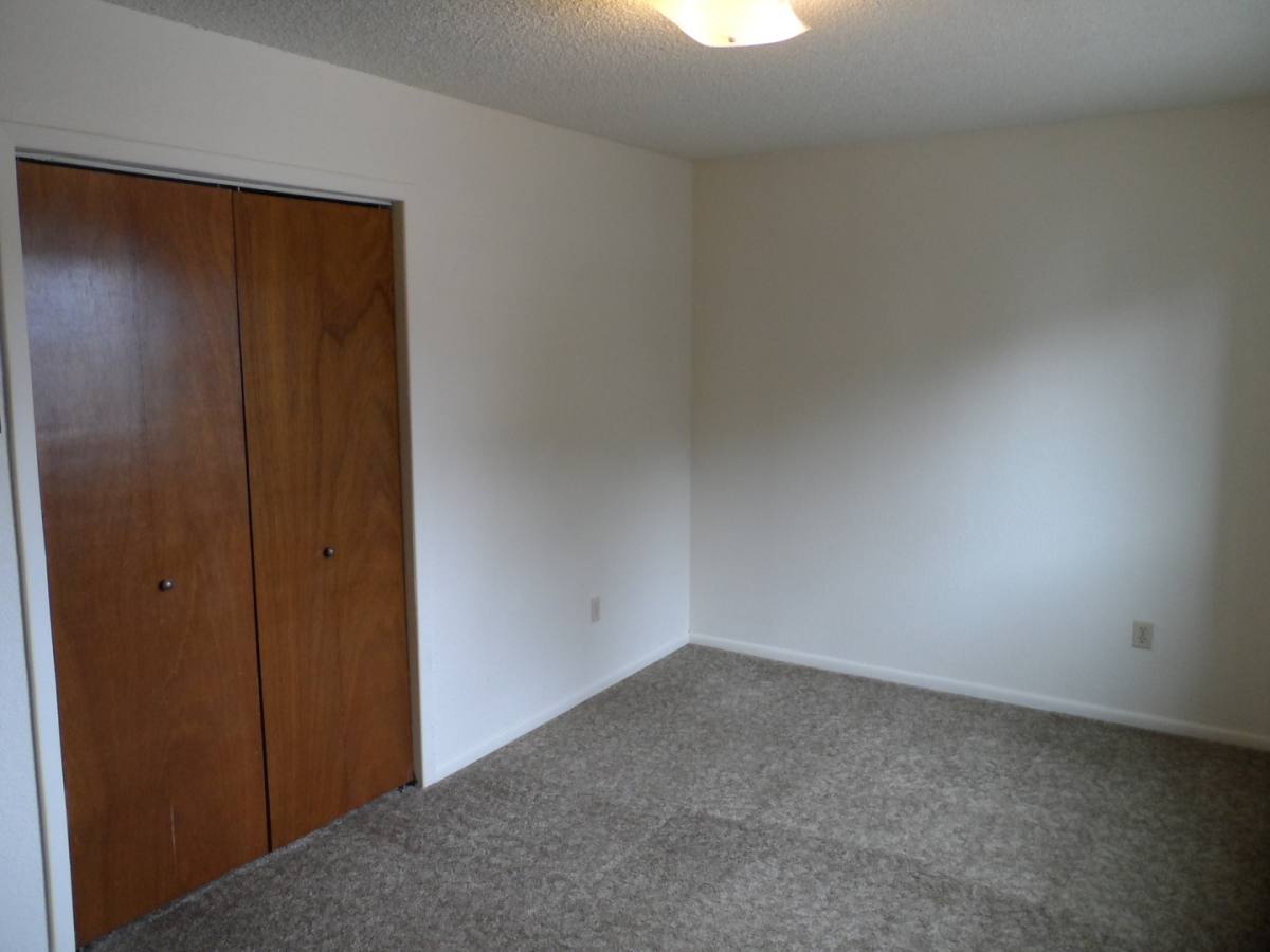 Apartment for rent at 4 Hoffman, Units 1-4, Bozeman, MT 59715