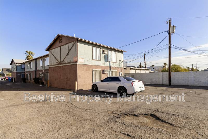 Apartment for rent at 739 E Pierce St #5, Phoenix, AZ 85006