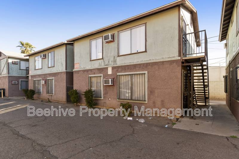 Apartment for rent at 739 E Pierce St #5, Phoenix, AZ 85006