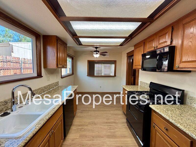 House for rent at 10150 Cook Ave, Riverside, CA 92503