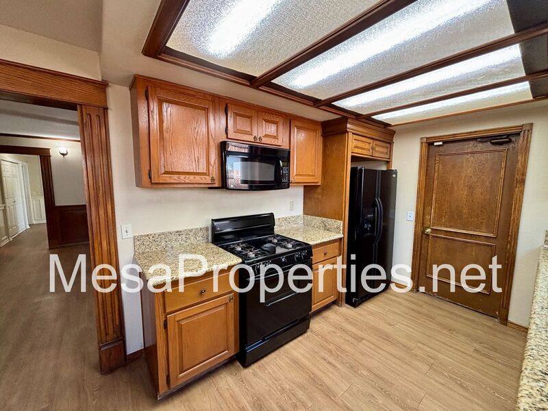 House for rent at 10150 Cook Ave, Riverside, CA 92503