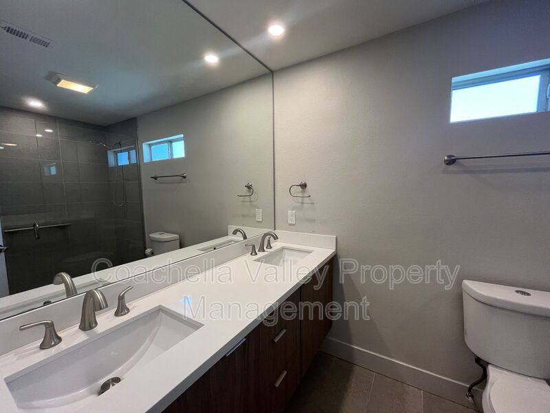 House for rent at 835 Nueva Vista Dr S, Palm Springs, CA 92264