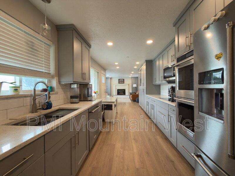 House for rent at 76 W 1300 S, Bountiful, UT 84010