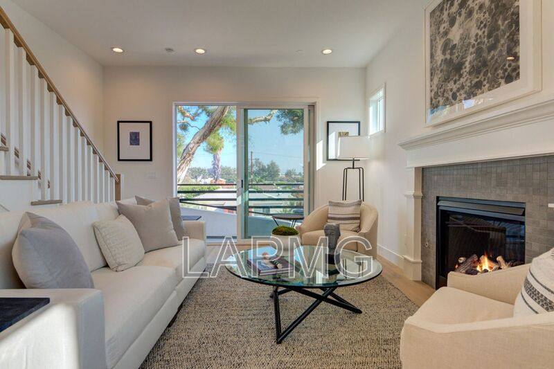 Townhouse for rent at 6018 Comey Ave, Los Angeles, CA 90034