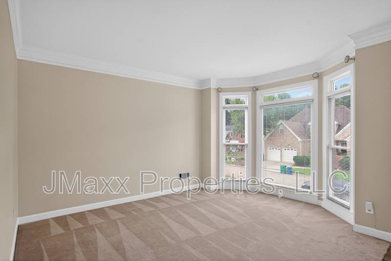 House for rent at 5594 Mountain View Pass, Woodstock, GA 30188