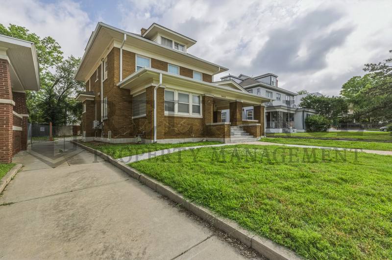 3422 E Douglas Ave #2-1, Wichita, KS 67208 - Apartment for Rent - Image 3