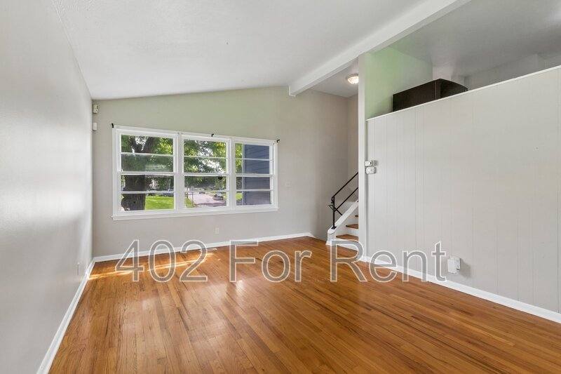 House for rent at 6006 N 68th St, Omaha, NE 68104