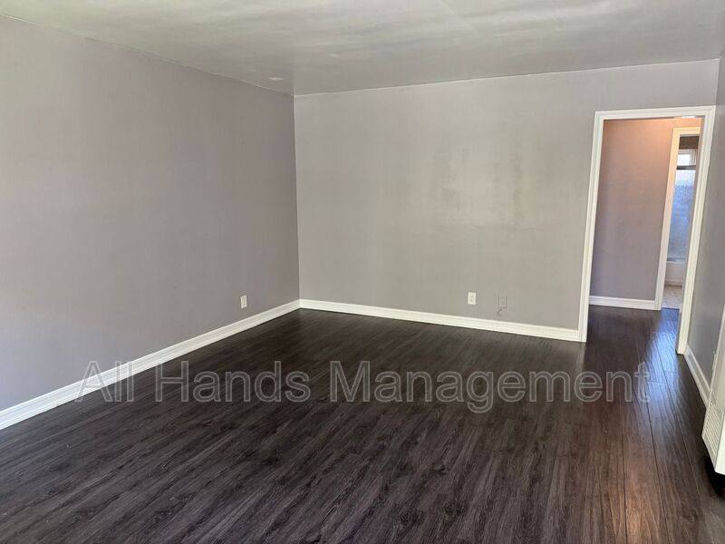Apartment for rent at 3025 E 5th St #1, Long Beach, CA 90814