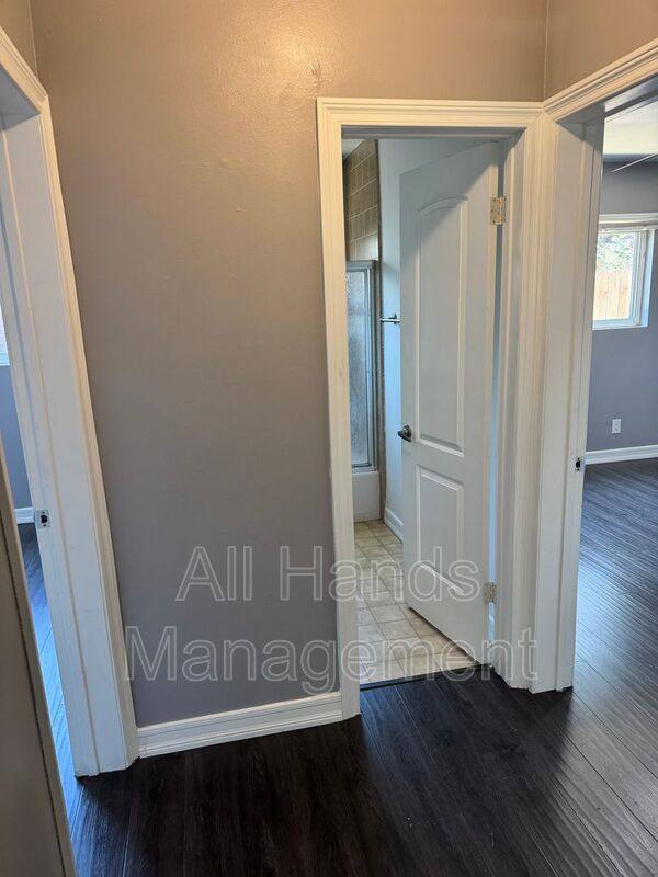 Apartment for rent at 3025 E 5th St #1, Long Beach, CA 90814