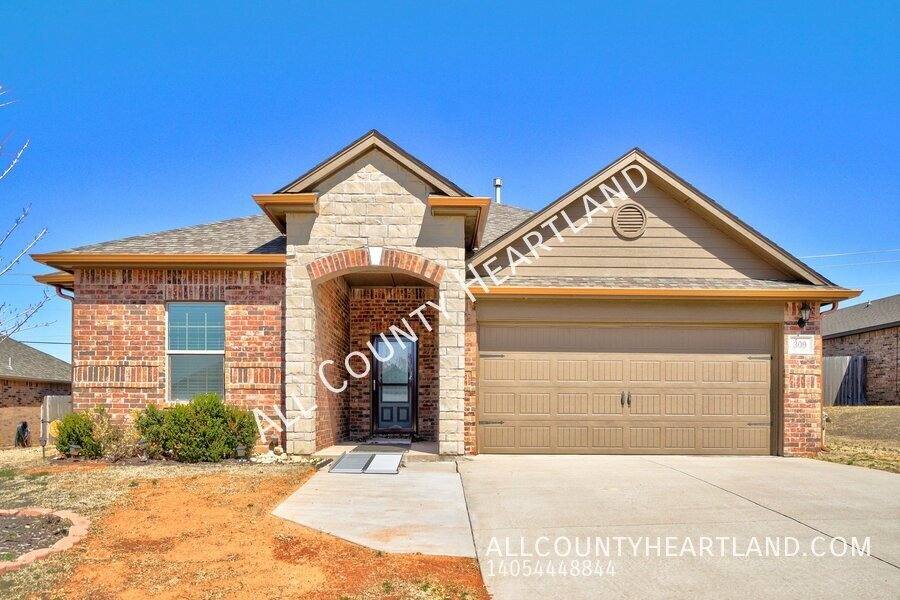 House for rent at 309 E Georgia Terrace, Mustang, OK 73064