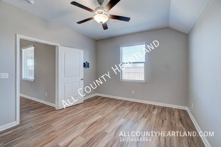 House for rent at 309 E Georgia Terrace, Mustang, OK 73064