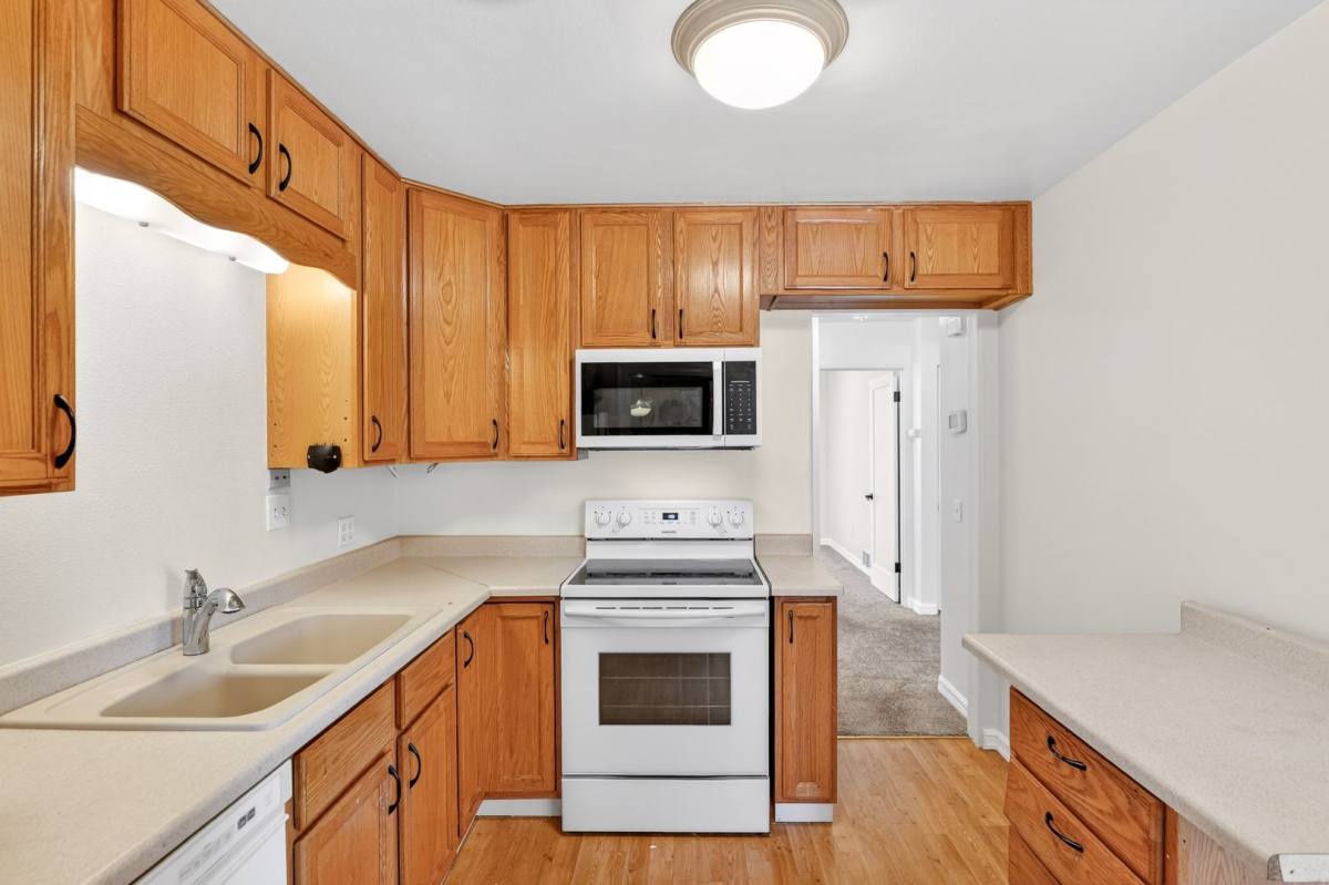House for rent at 1414 NE 109th Ave #A, Portland, OR 97220