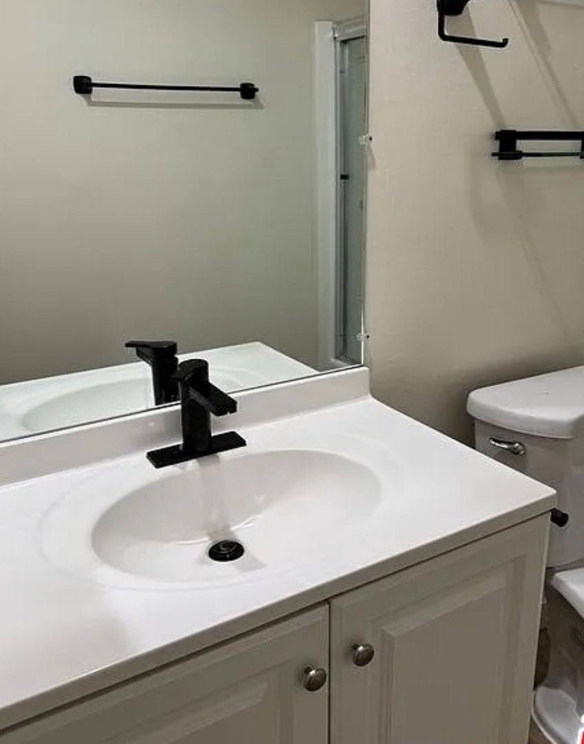 Condo for rent at 5400 Newcastle Ave, Encino, CA 91316