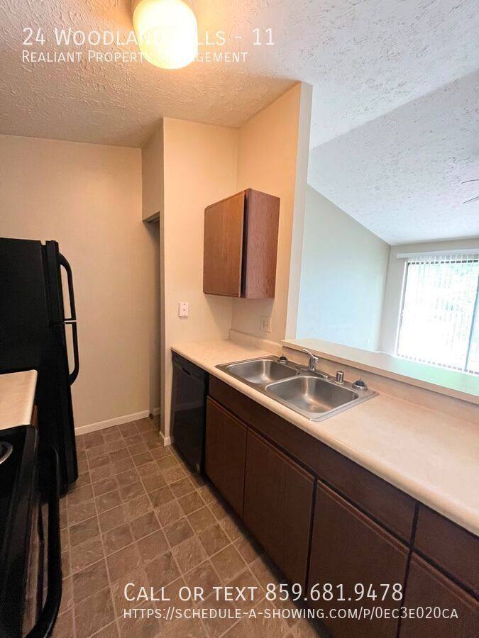 Condo for rent at 24 Woodland Hills #11, Newport, KY 41071
