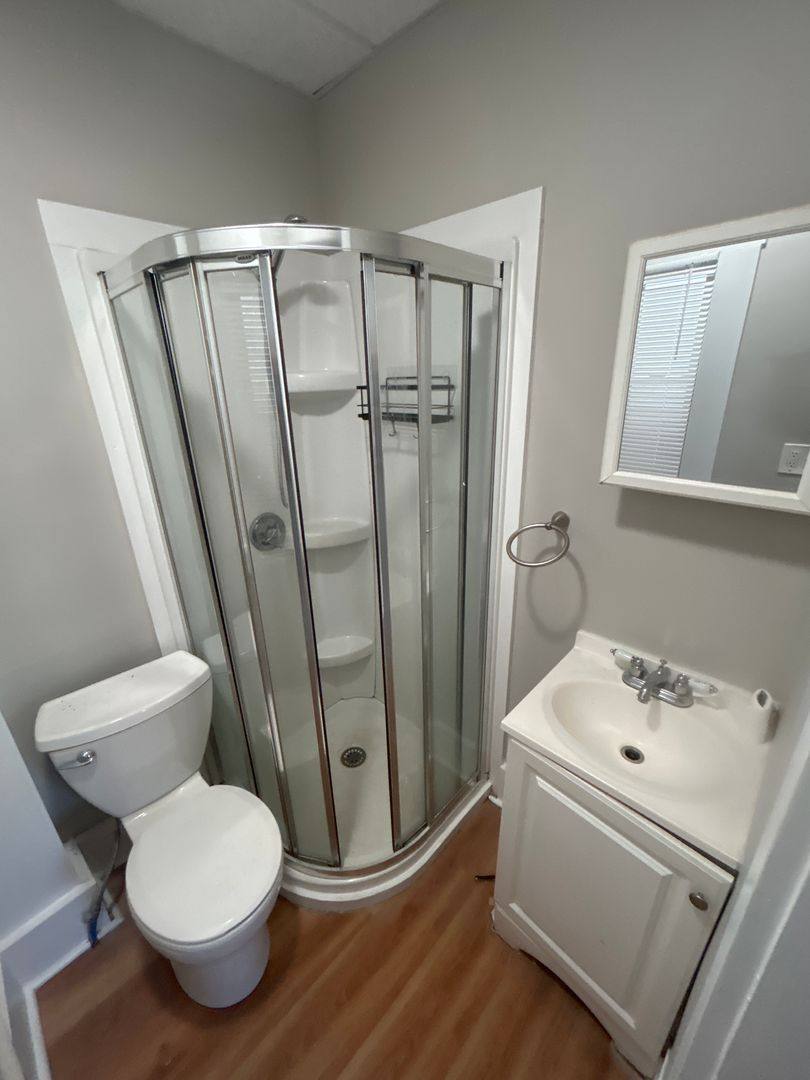 Apartment for rent at 189-193 Cedar St #193-1, Manchester, NH 03103