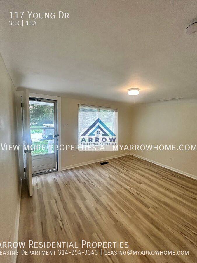 House for rent at 117 Young Dr, Saint Louis, MO 63135