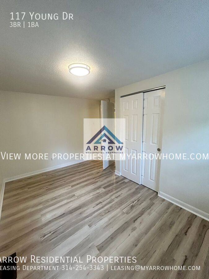 House for rent at 117 Young Dr, Saint Louis, MO 63135