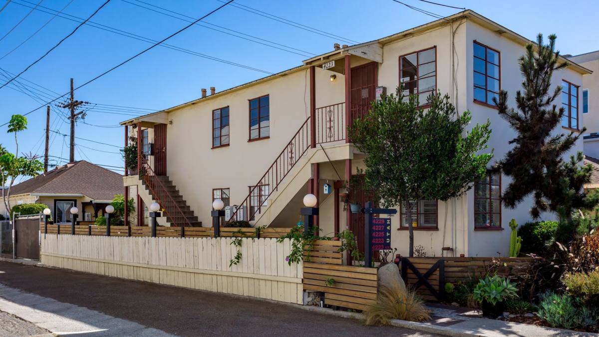 Apartment for rent at 4223-4229 Utah St, San Diego, CA 92104