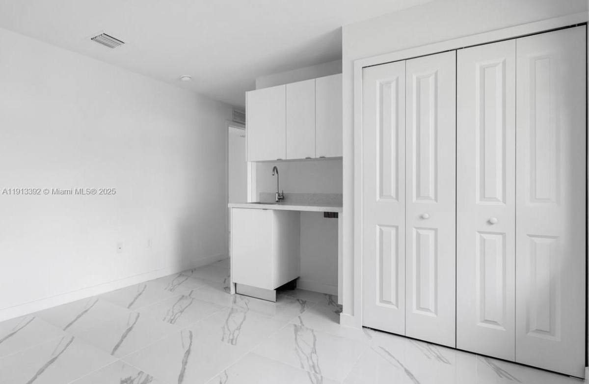 Apartment for rent at 152 NW 18th St #152, Homestead, FL 33030