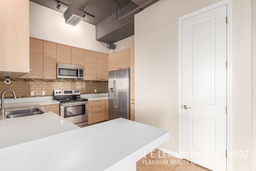 Condo for rent at 1 E Lexington Ave #802, Phoenix, AZ 85012