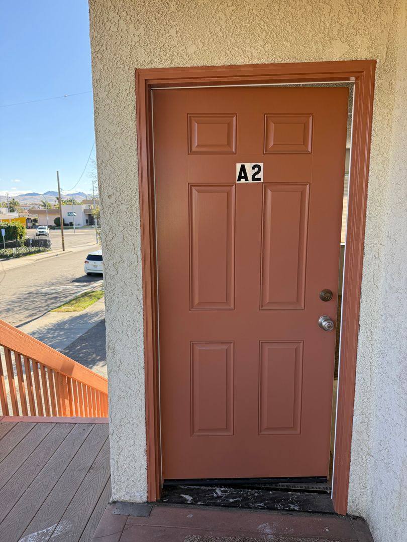 Townhouse for rent at 118 W Boone St, Santa Maria, CA 93458