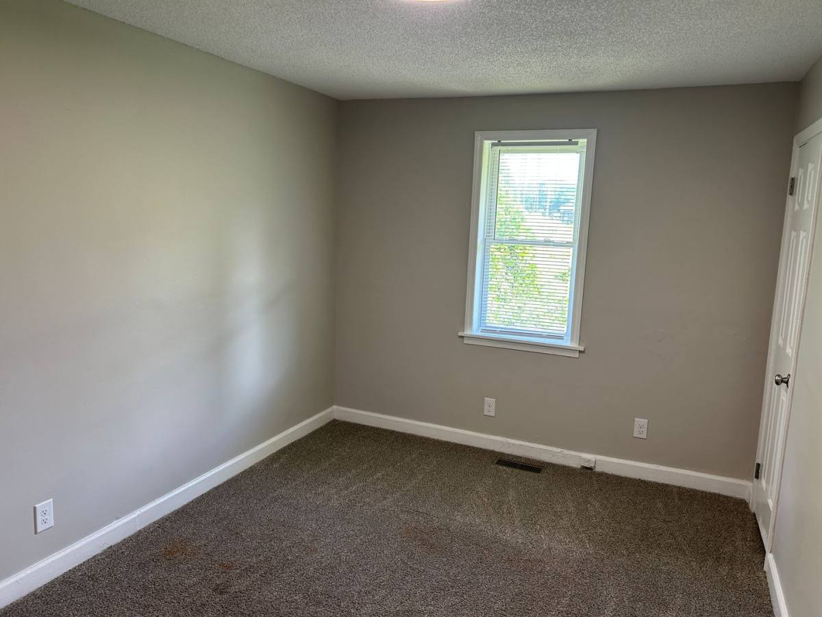House for rent at 1659 NE 23rd St, Winston Salem, NC 27105