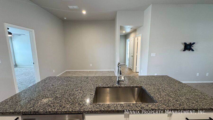 House for rent at 7503 101st St, Lubbock, TX 79424