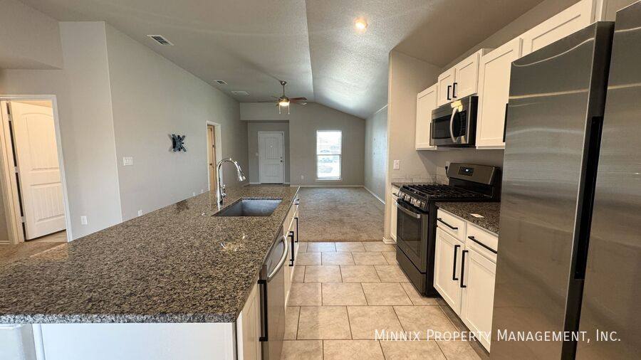 House for rent at 7503 101st St, Lubbock, TX 79424