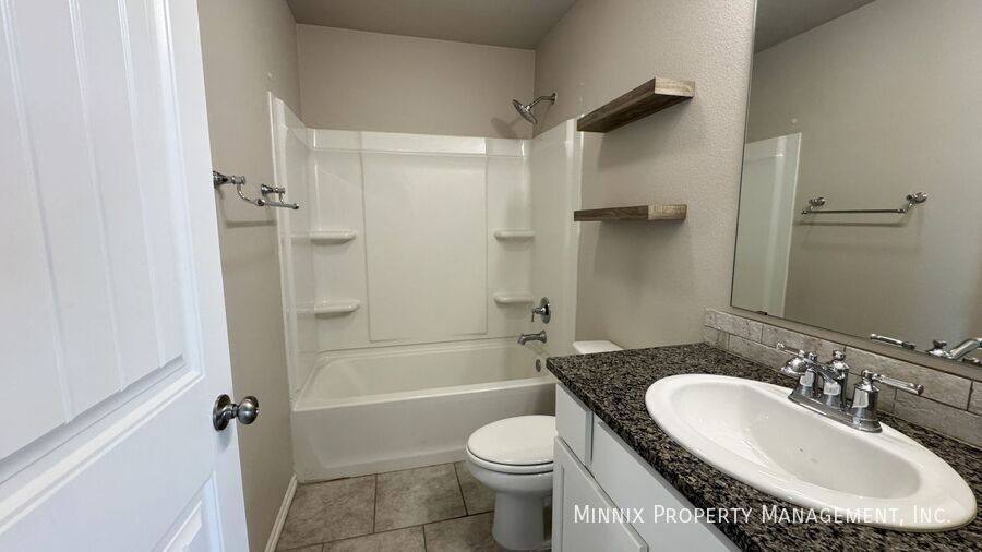 House for rent at 7503 101st St, Lubbock, TX 79424