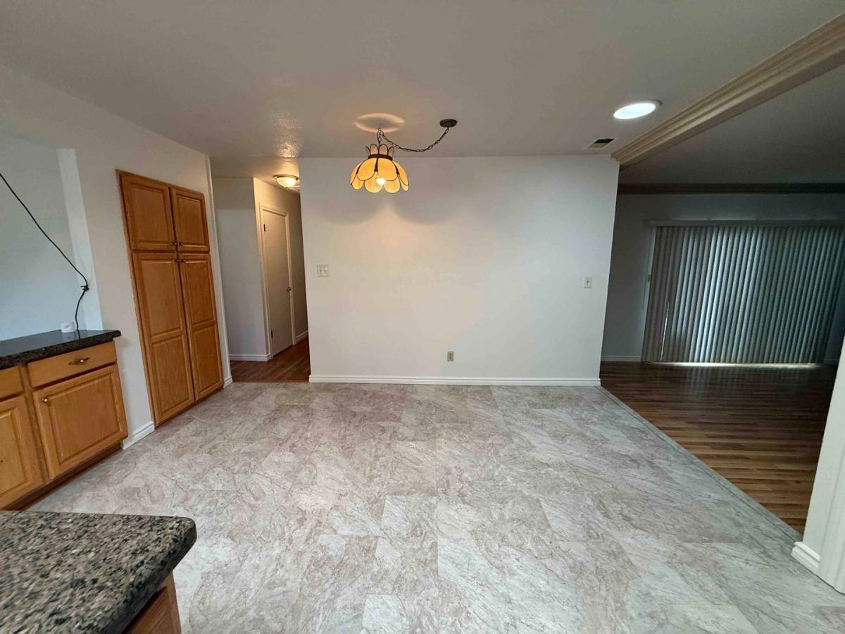 House for rent at 153 Waterglen Circle, Sacramento, CA 95826