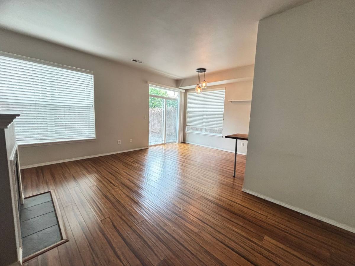 House for rent at 6931 N Borthwick Ave, Portland, OR 97217