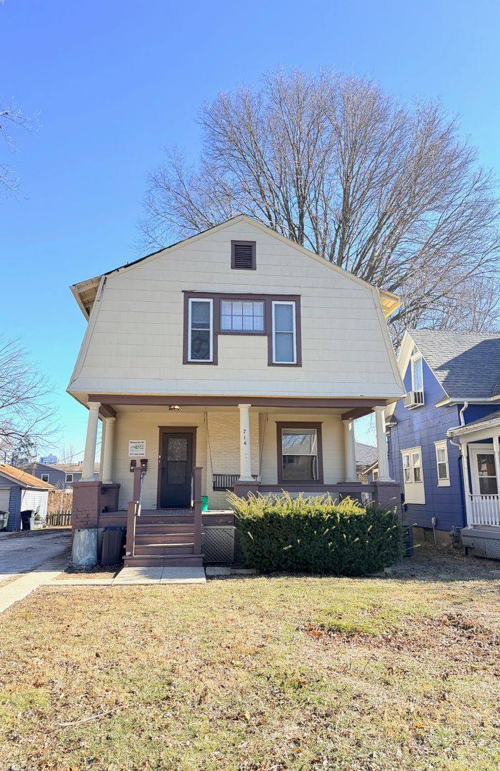 Apartment for rent at 714 S State St, Champaign, IL 61820