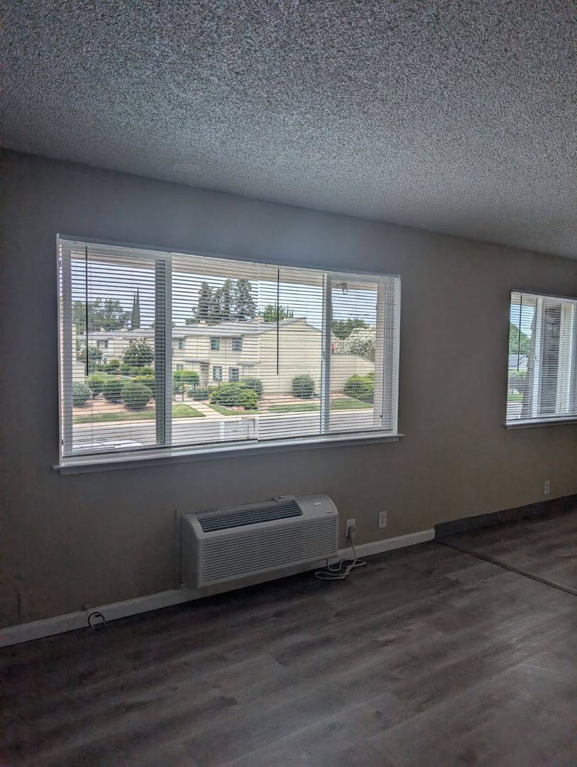 Apartment for rent at 946 S Barrett Rd, Yuba City, CA 95991