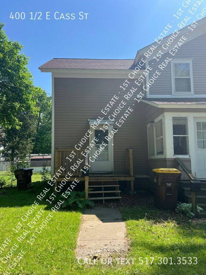 Apartment for rent at 400 1 2 E Cass St, Saint Johns, MI 48879