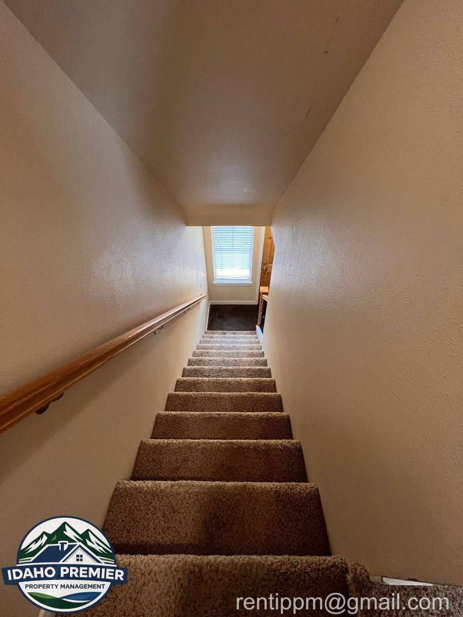 Townhouse for rent at 8834 W Pine Valley Lane #1, Boise, ID 83709
