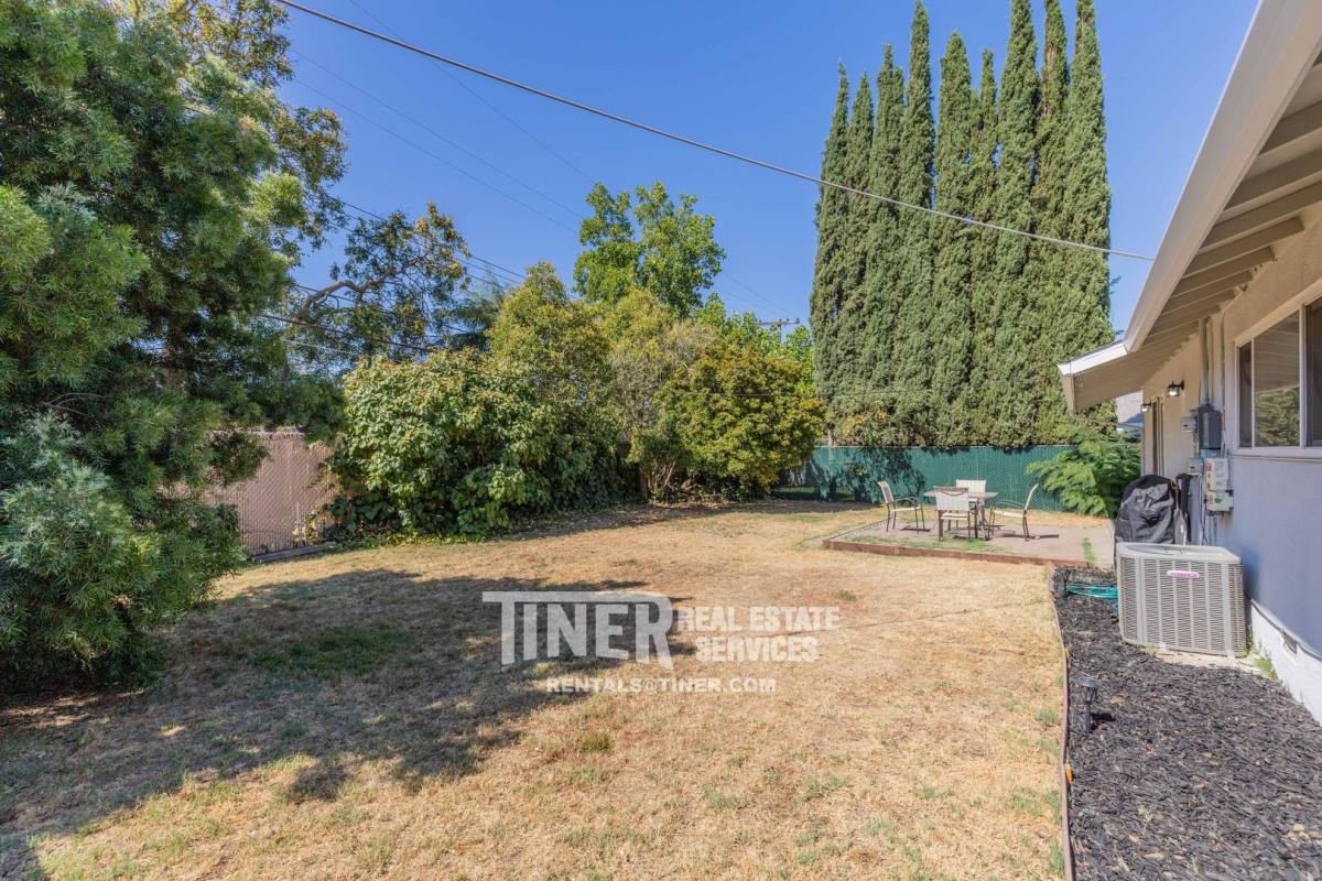 House for rent at 9136 Cecile Way, Sacramento, CA 95826