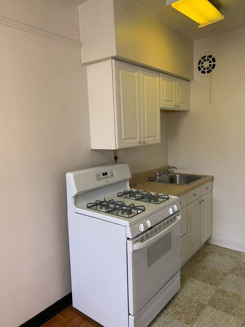 Apartment for rent at 434 Shady Ave, Pittsburgh, PA 15206