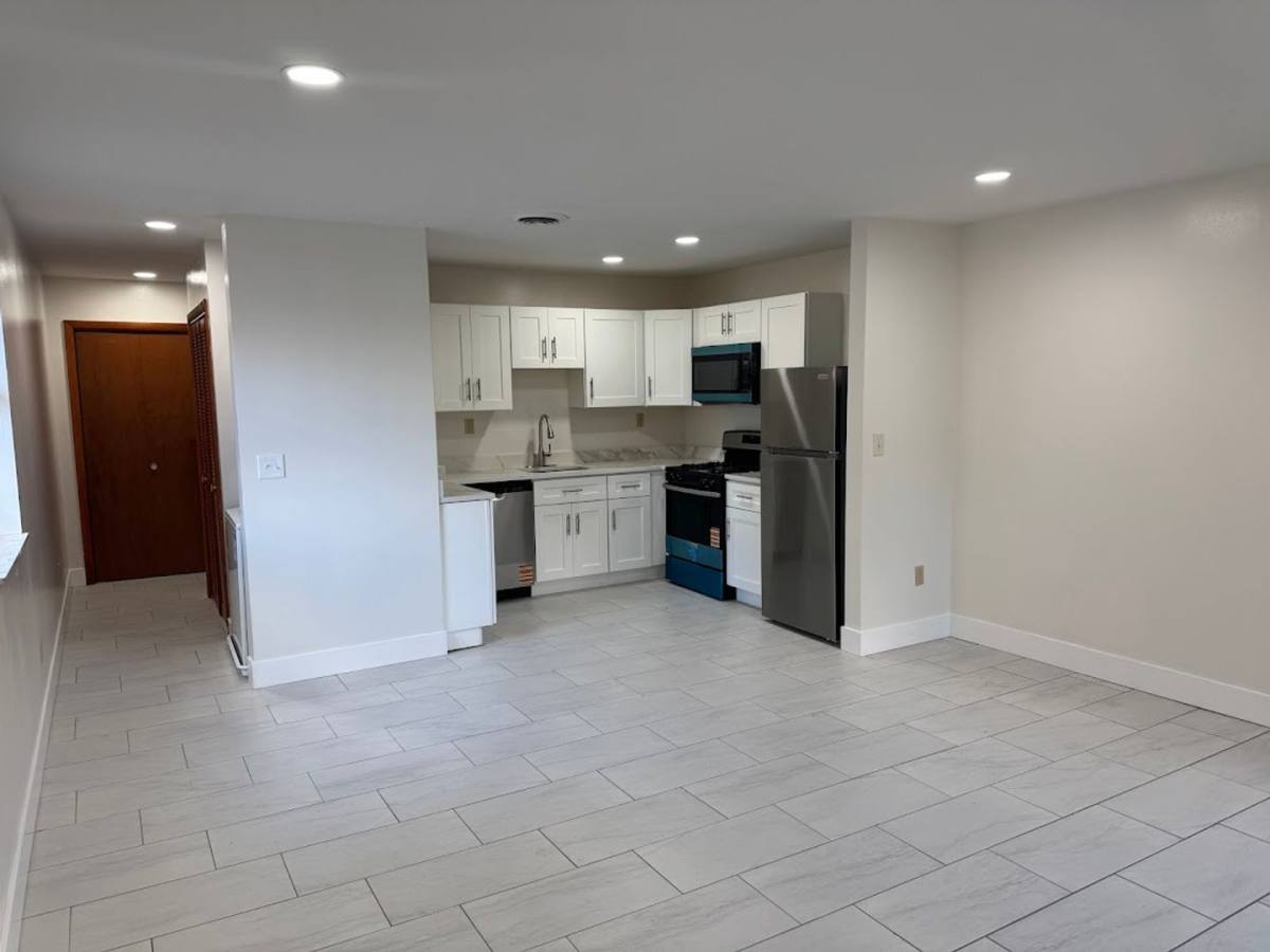 Apartment for rent at 1748 Jancey St, Pittsburgh, PA 15206