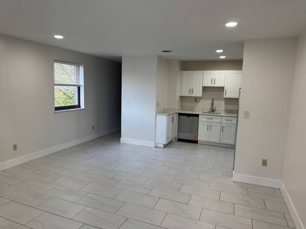 Apartment for rent at 1748 Jancey St, Pittsburgh, PA 15206
