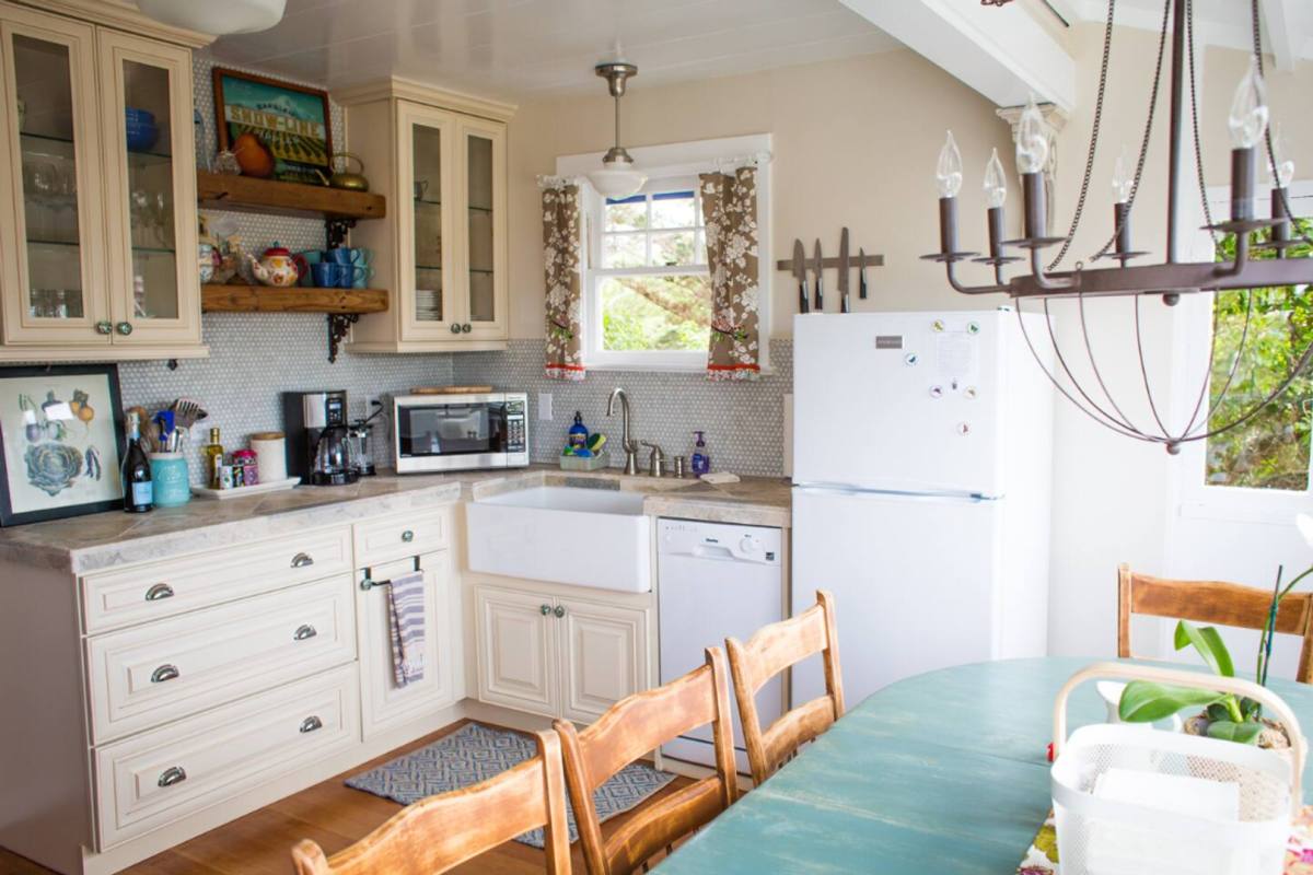 House for rent at 322 Lighthouse Ave #LIGHTHOUSE Cottage, Pacific Grove, CA 93950