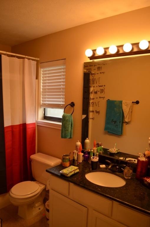Apartment for rent at 1918 Holleman Dr W, College Station, TX 77840
